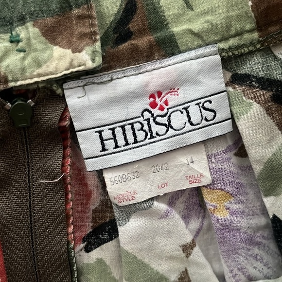 Vintage Floral A-Line Skirt - Green and Pink with pockets - Picture 3 of 5